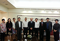 CUHK representatives warmly welcome the delegation from Renmin University